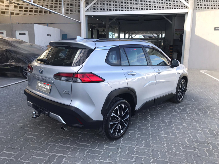 toyota corolla cross xrx 1.8  automatico (hibrido)