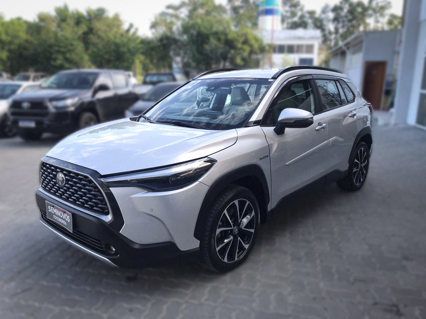 toyota corolla cross xrx 1.8  automatico (hibrido)