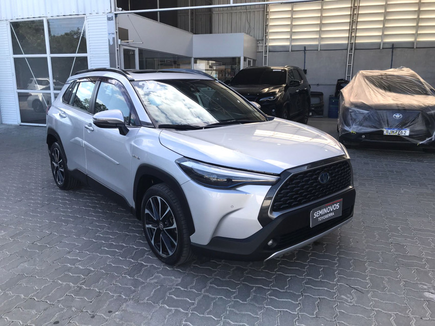 toyota corolla cross xrx 1.8  automatico (hibrido)