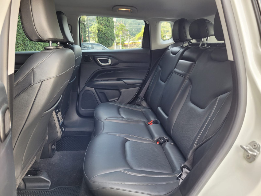 baixa km! - jeep compass long. t270 1.3 tb 4x2 flex automatico