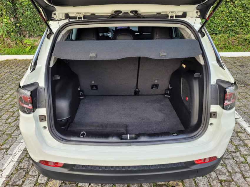 baixa km! - jeep compass long. t270 1.3 tb 4x2 flex automatico