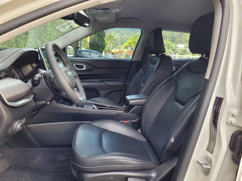 baixa km! - jeep compass long. t270 1.3 tb 4x2 flex automatico
