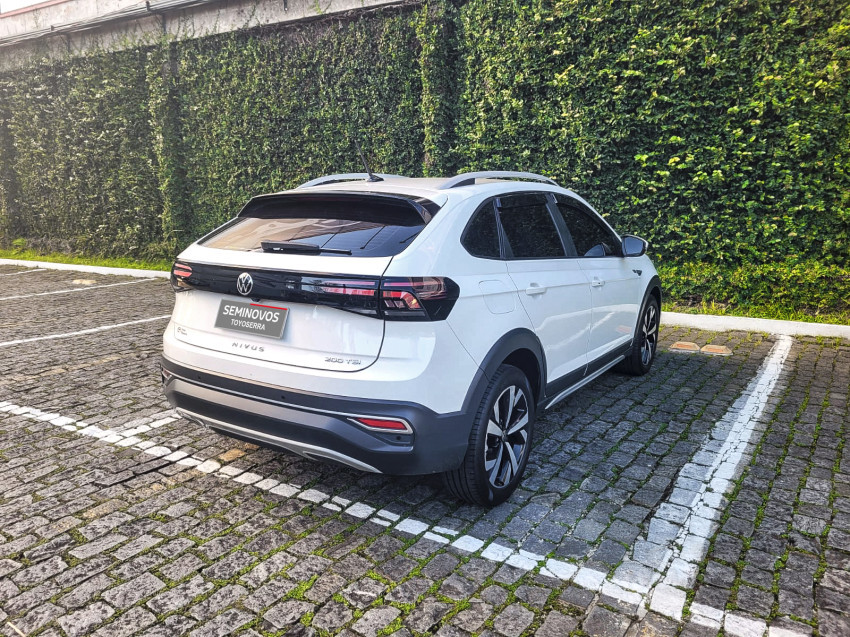 baixa km! - volkswagen nivus highline 1.0 200 tsi flex automatico