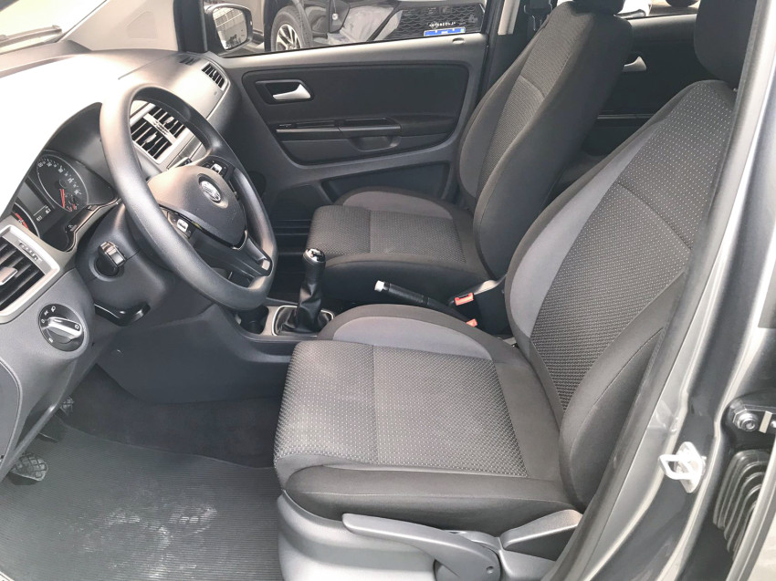 baixa km! - volkswagen fox connect 1.6 flex