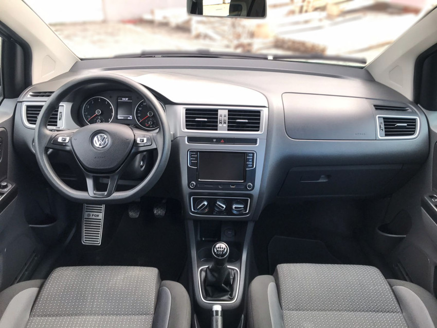 baixa km! - volkswagen fox connect 1.6 flex