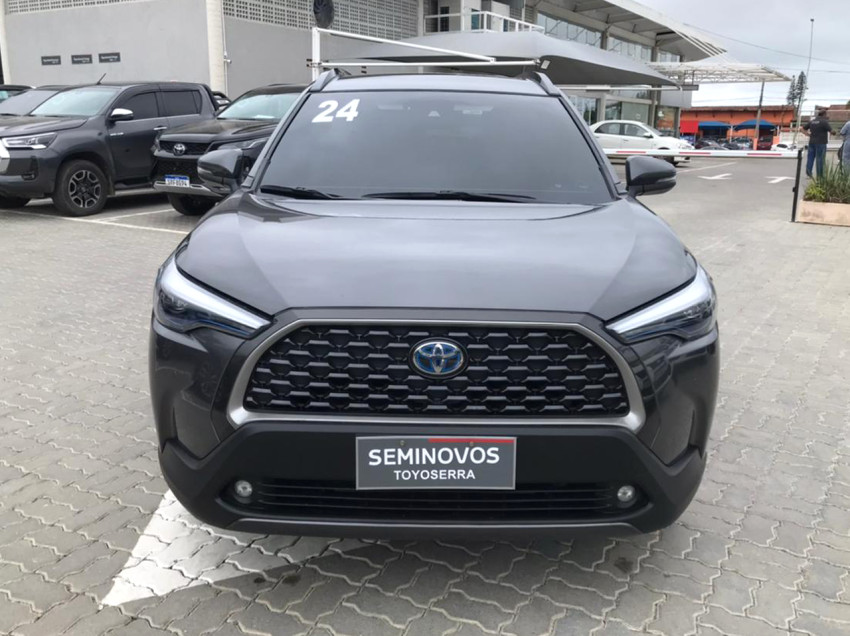 toyota corolla cross xrv 1.8  automatico (hibrido)
