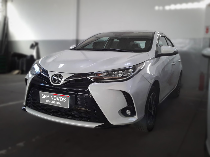 baixa km! - toyota yaris xls sedan 1.5 flex  automatico