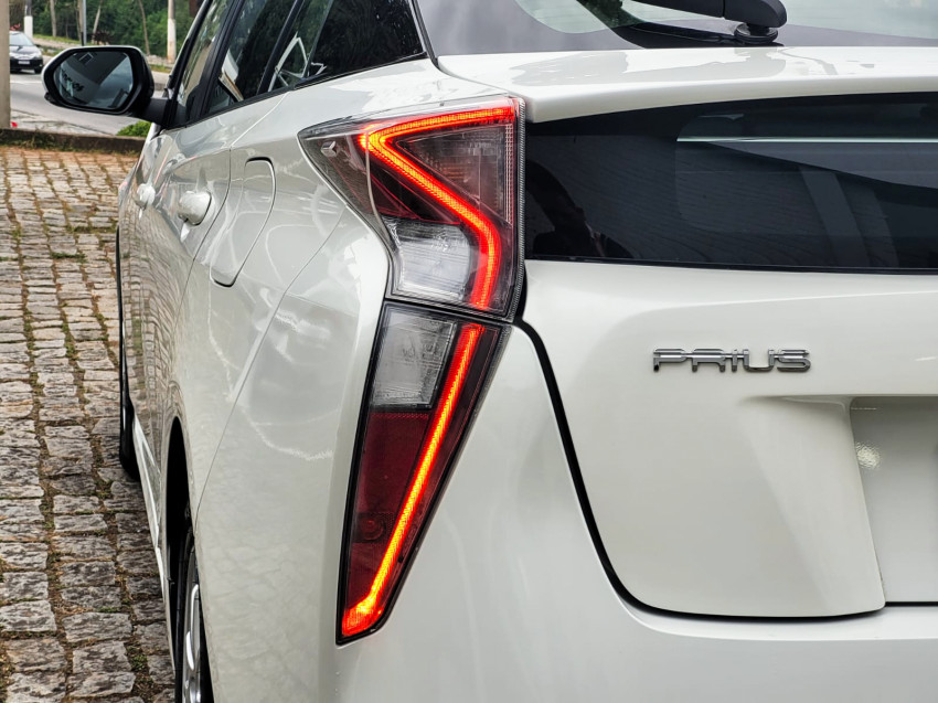toyota prius 1.8  automatico (hibrido)