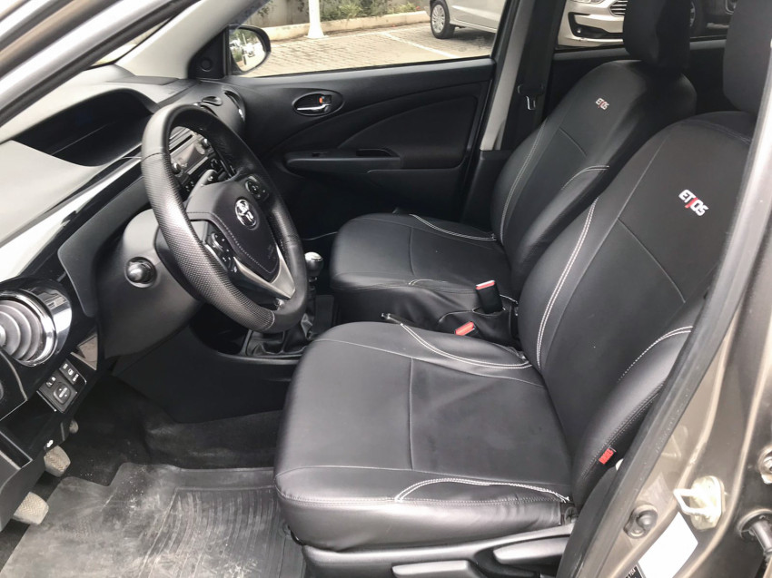 toyota etios xs sedan 1.5 flex  manual
