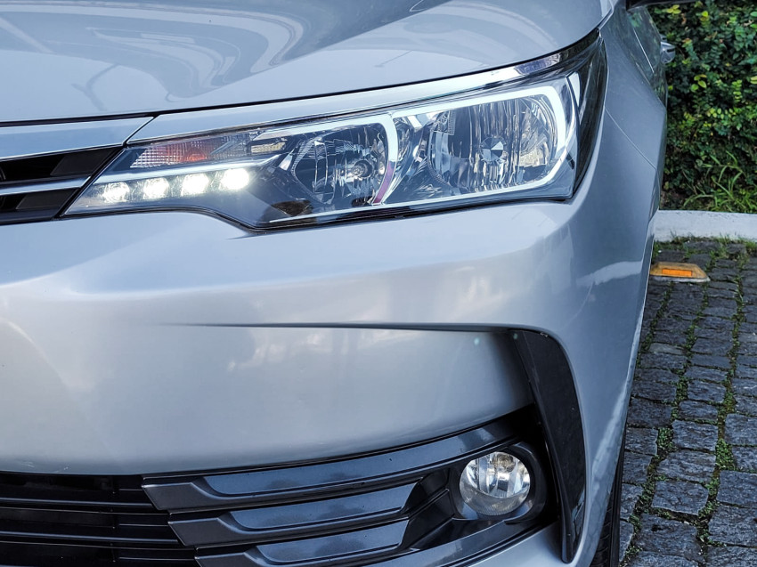 baixa km! - toyota corolla xei 2.0 flex  automatico