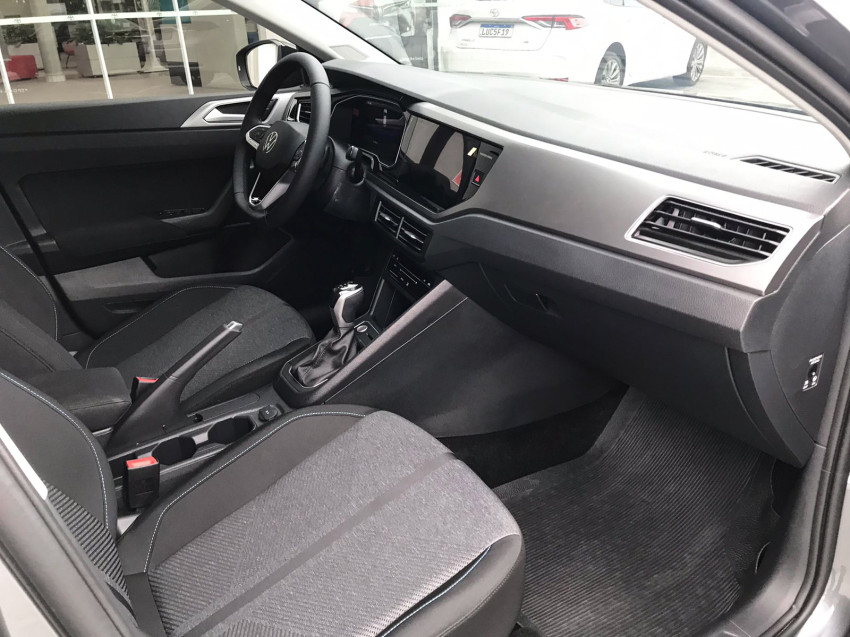 volkswagen nivus comfortline 1.0 200 tsi flex automatico