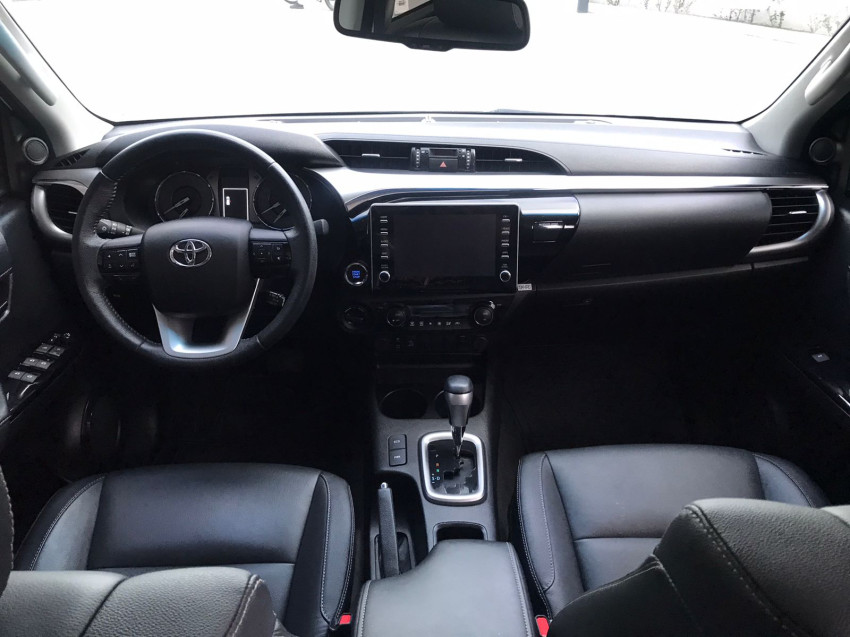 baixa km! - toyota hilux cd srv 4x4 2.8  diesel automatico