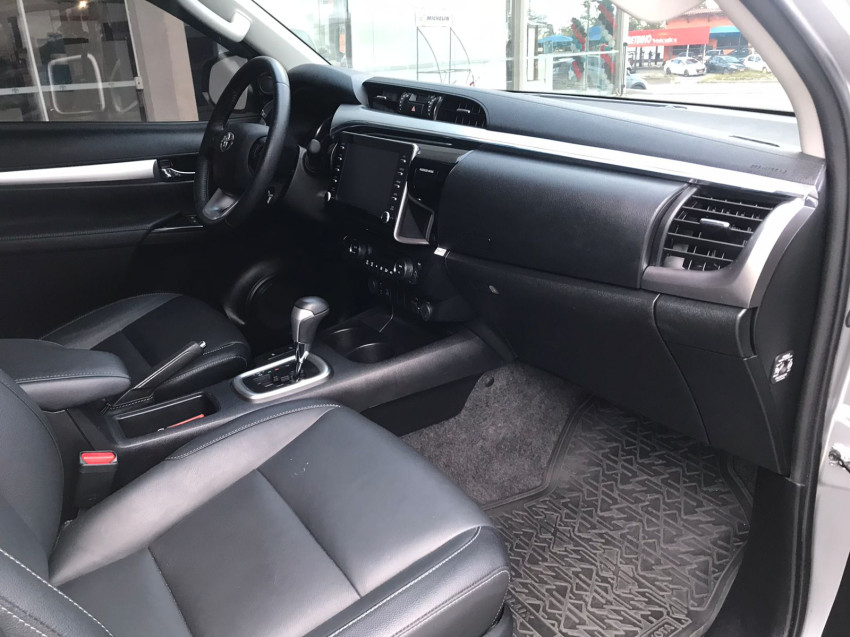 baixa km! - toyota hilux cd srv 4x4 2.8  diesel automatico