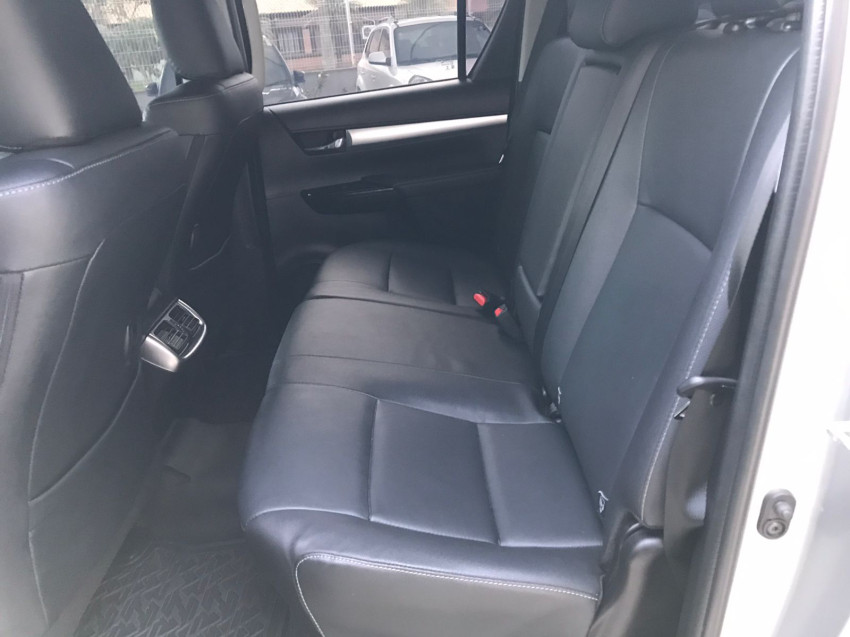 baixa km! - toyota hilux cd srv 4x4 2.8  diesel automatico