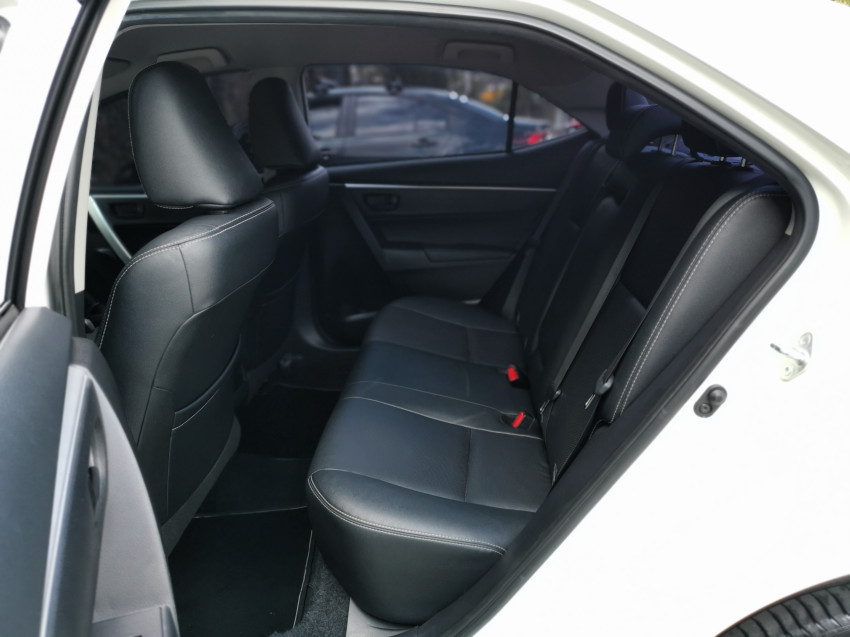 baixa km! - toyota corolla xei 2.0 flex  automatico