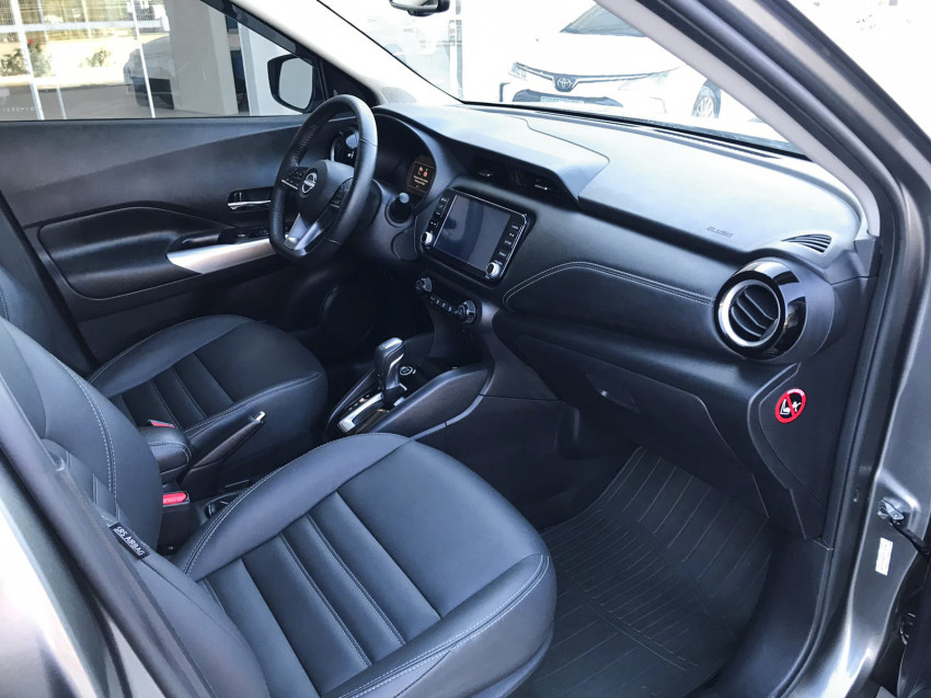 nissan kicks exclusive 1.6  flex automatico