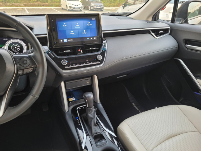 toyota corolla cross xrx 1.8  automatico (hibrido)
