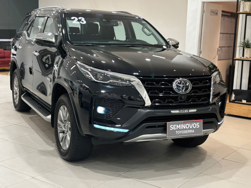 baixa km! - toyota hilux sw4 srx 4x4 2.8  dies. automatico3 baixa km! - toyota hilux sw4 srx 4x4 2.8  dies. automatico3