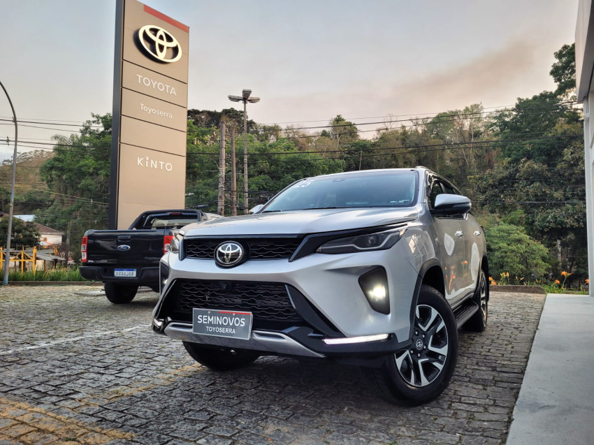 toyota hilux sw4 srx plat. 4x4 2.8 tb die. automatico