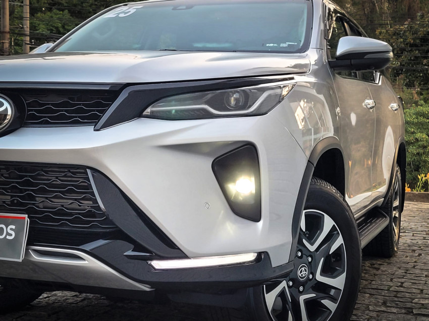 toyota hilux sw4 srx plat. 4x4 2.8 tb die. automatico