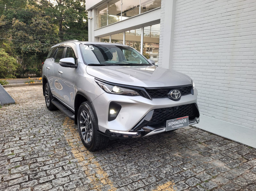toyota hilux sw4 srx plat. 4x4 2.8 tb die. automatico