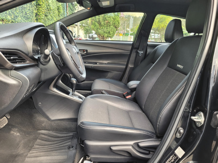 baixa km! - toyota yaris xs 1.5 flex  automatico7 baixa km! - toyota yaris xs 1.5 flex  automatico7