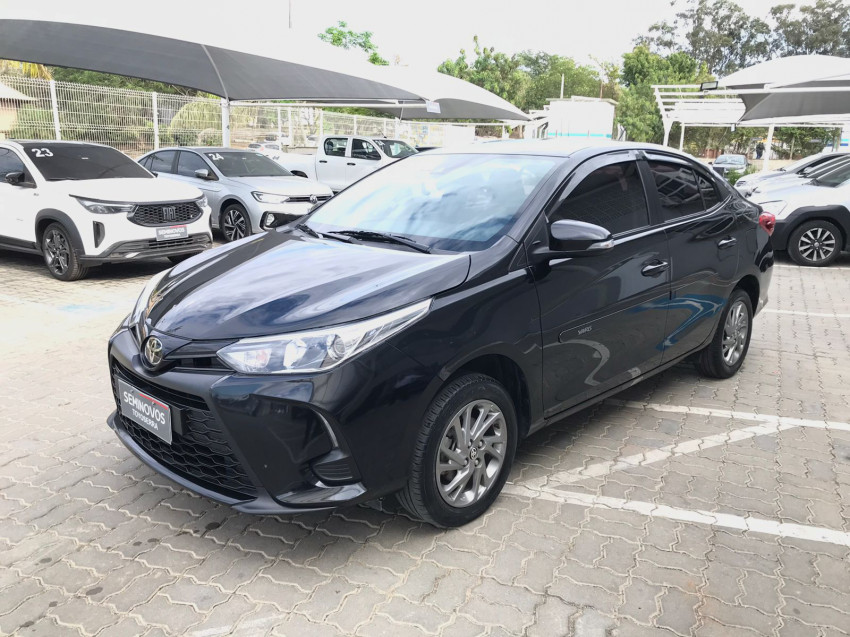 baixa km! - toyota yaris xs sedan 1.5 flex  automatico