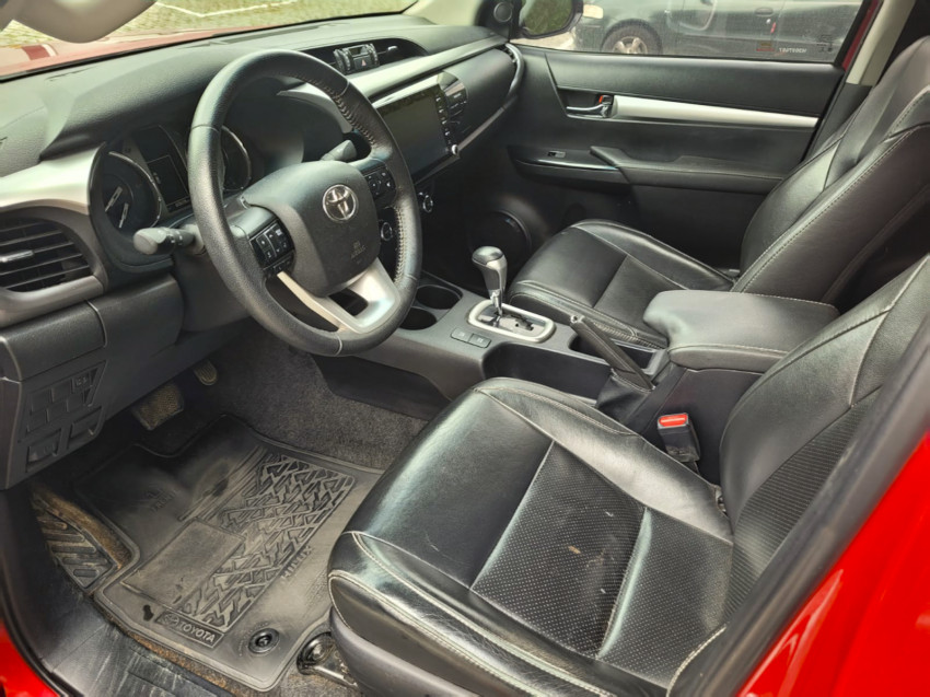 toyota hilux cd sr 4x4 2.8  diesel automatico