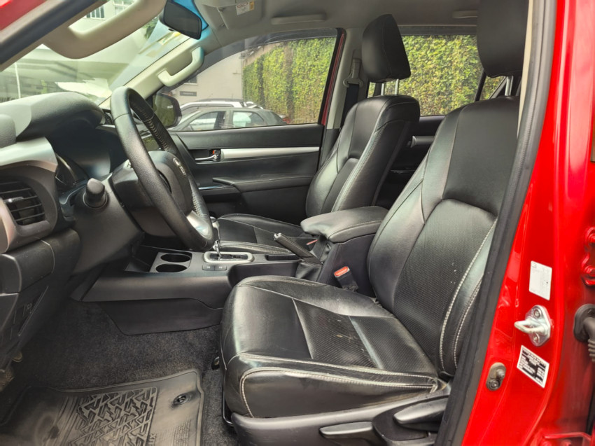 toyota hilux cd sr 4x4 2.8  diesel automatico