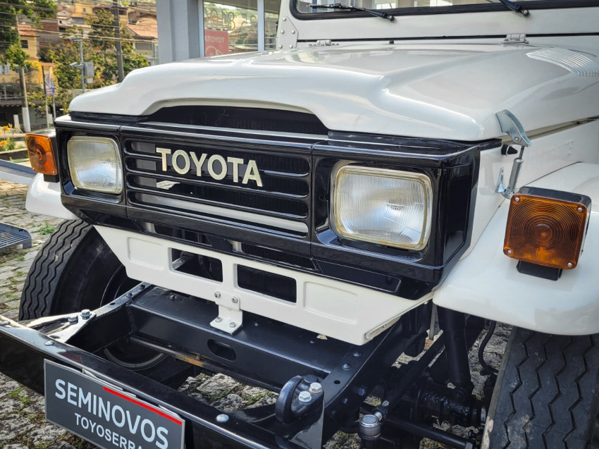 toyota band.picape chassi longo diesel