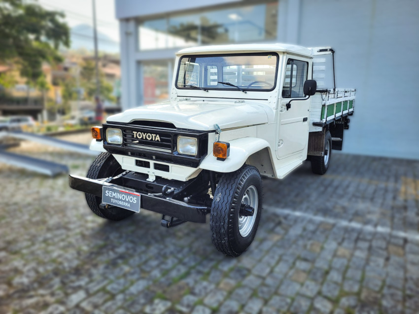 toyota band.picape chassi longo diesel