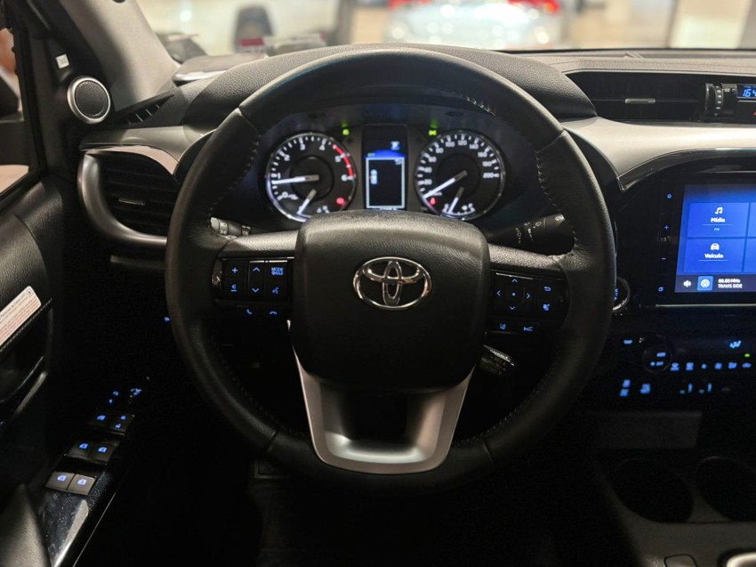 baixa km! - toyota hilux cd srx plus 4x4 2.8  die. automatico16