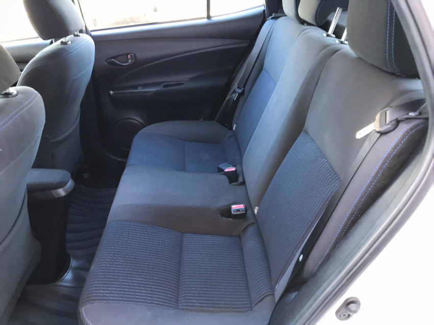 toyota yaris xl live 1.3 flex  automatico8