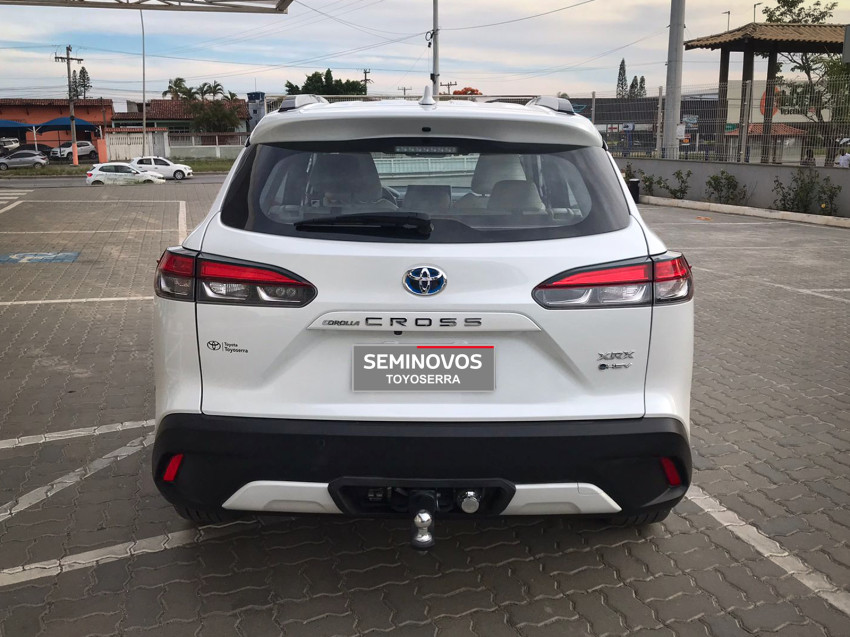 toyota corolla cross xrx 1.8  automatico (hibrido)13