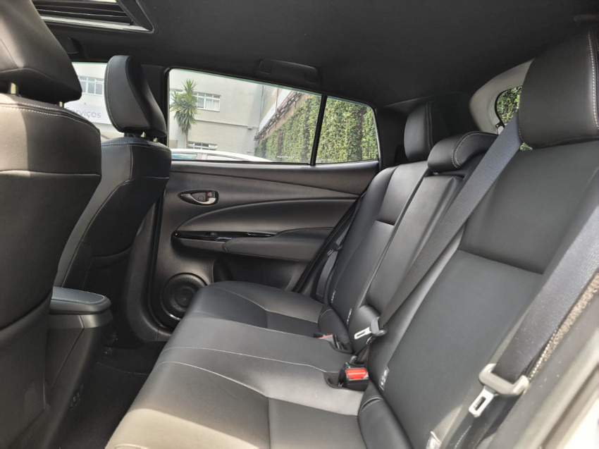 baixa km! - toyota yaris xls 1.5 flex  automatico7