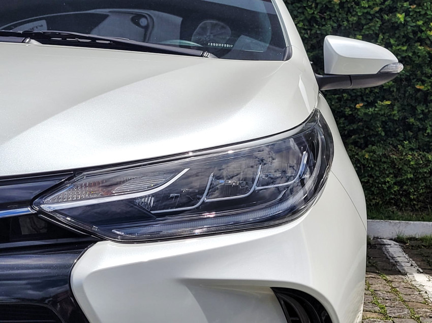 baixa km! - toyota yaris xls 1.5 flex  automatico16