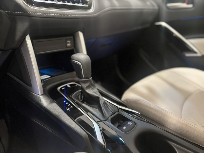 toyota corolla cross xrx 2.0  flex automatico12