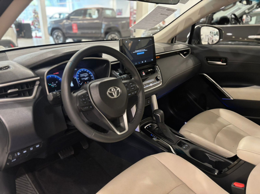 toyota corolla cross xrx 2.0  flex automatico13