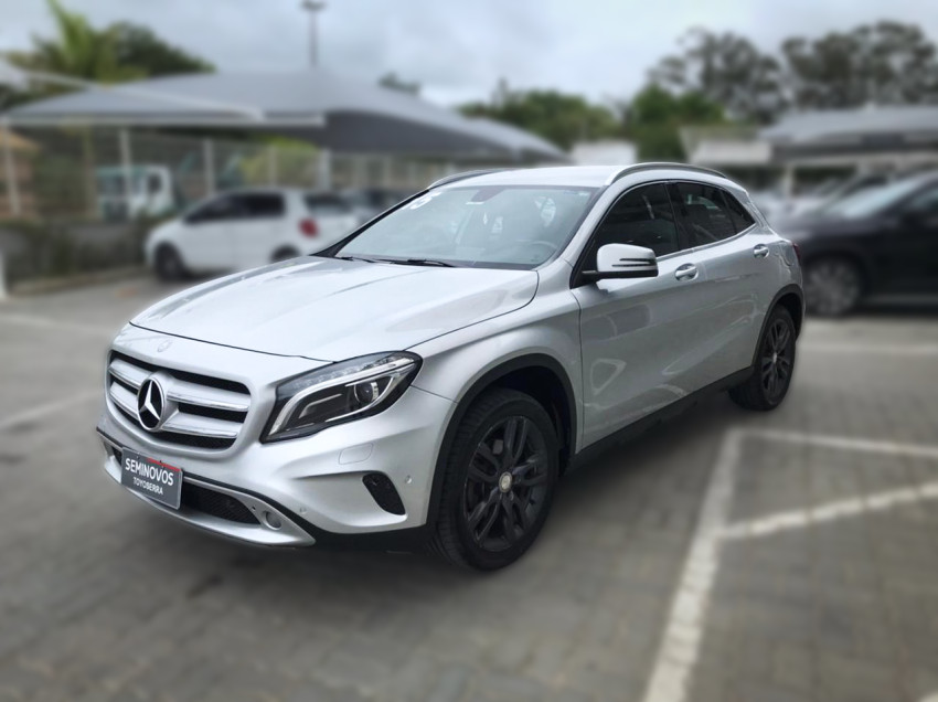 mercedes-benz gla 200 advance 1.6/1.6 tb  flex automatico2
