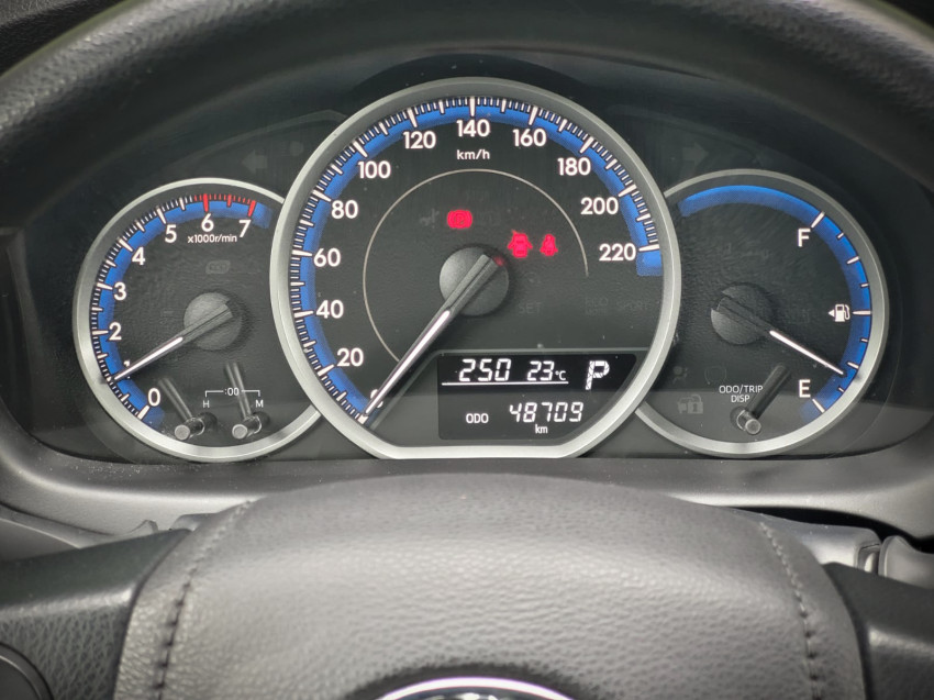 toyota yaris xl sedan 1.5 flex  automatico11