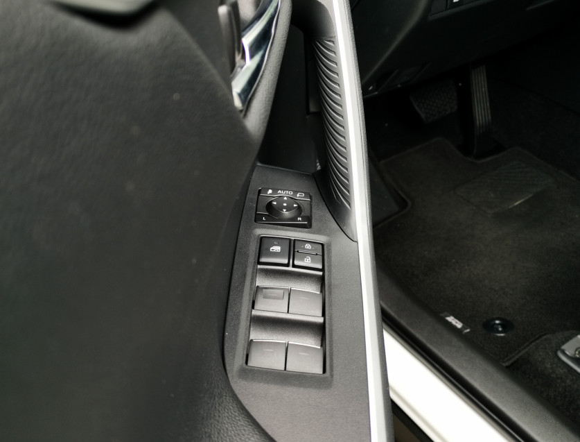 toyota rav4 2.5 sx connect 4x4 automatico (hibrido)10