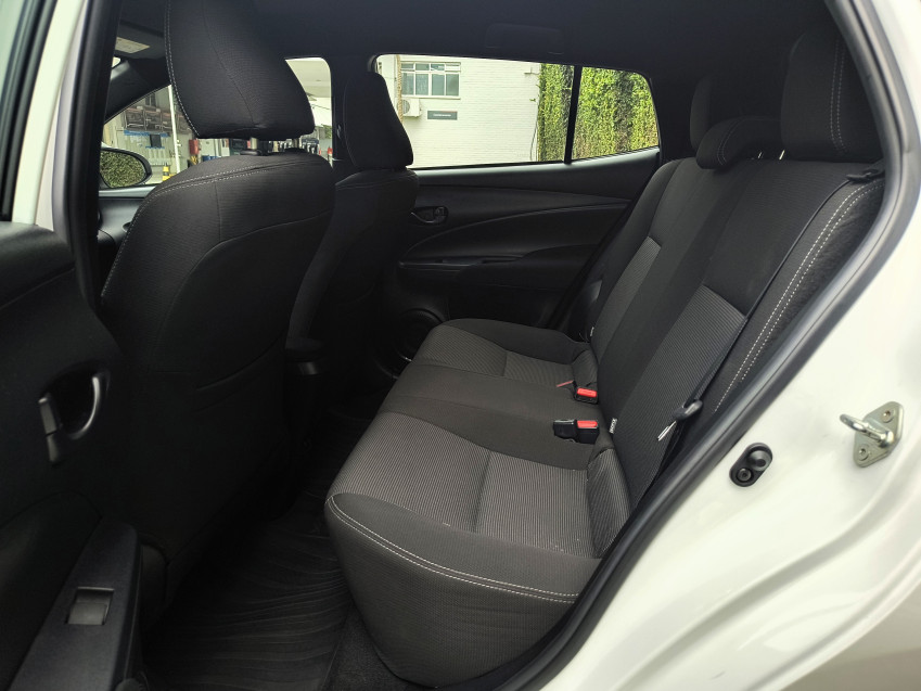 baixa km! - toyota yaris xl 1.5 flex  automatico7