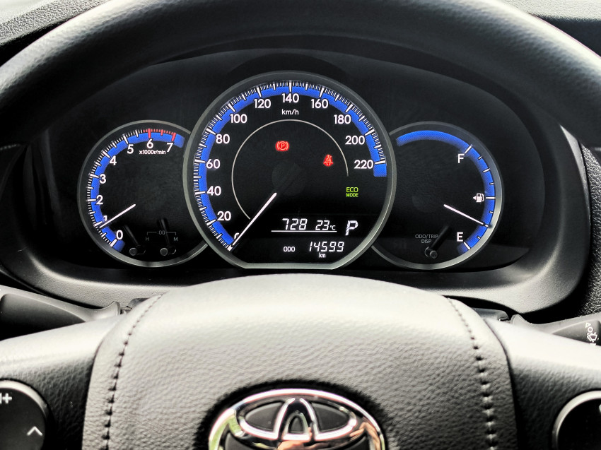 baixa km! - toyota yaris xl 1.5 flex  automatico8