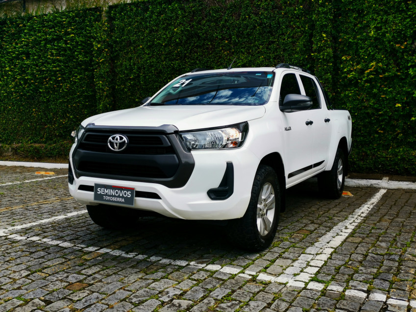 toyota hilux cd 2.8 mt 4x4 power pack1
