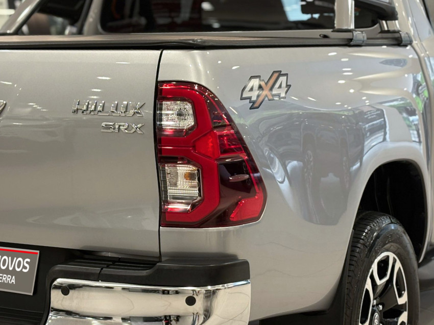 baixa km! - toyota hilux cd srx 4x4 2.8  diesel automatico26