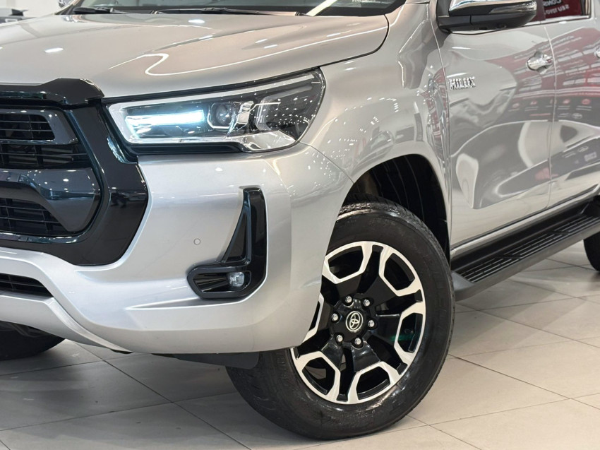 baixa km! - toyota hilux cd srx 4x4 2.8  diesel automatico22
