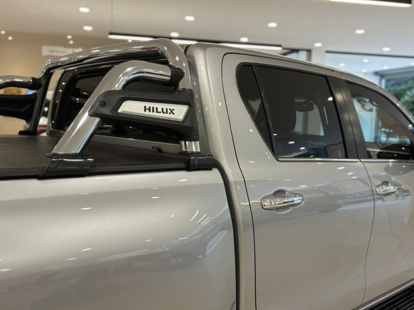 baixa km! - toyota hilux cd srx 4x4 2.8  diesel automatico27