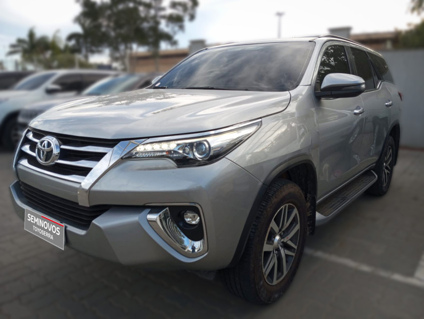 baixa km! - toyota hilux sw4 srx 4x4 2.8  dies. automatico1