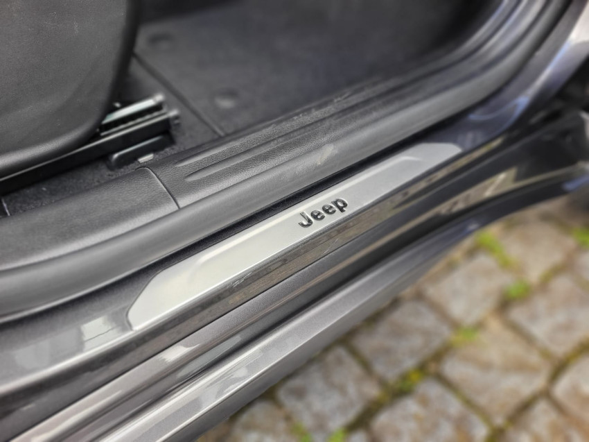 baixa km! - jeep compass over. hurric 2.0 4x4 tb  automatico17