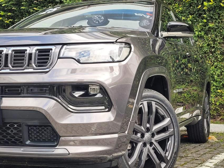 baixa km! - jeep compass over. hurric 2.0 4x4 tb  automatico21